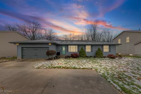 487 Hilbish Ave, Akron, OH 44312