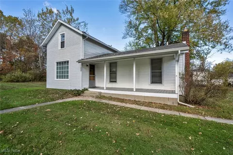 5639 Trumbull Rd, Geneva, OH 44041 photo 3