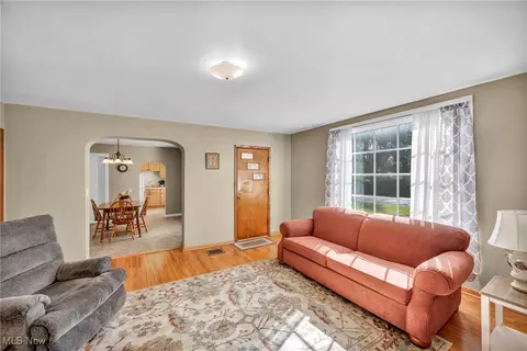 5639 Trumbull Rd, Geneva, OH 44041 photo 7