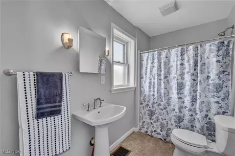 5639 Trumbull Rd, Geneva, OH 44041 photo 15