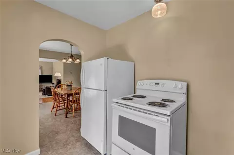 5639 Trumbull Rd, Geneva, OH 44041 photo 13