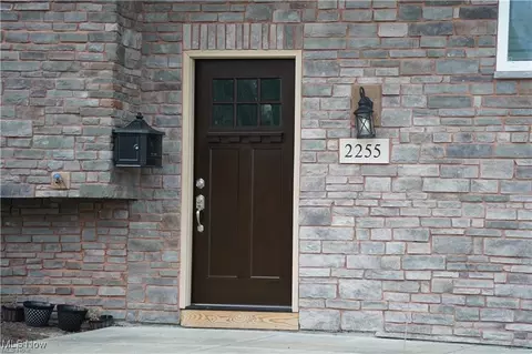 Exterior - 2255 Jackson St, Lorain, OH 44052 photo 2 of 8