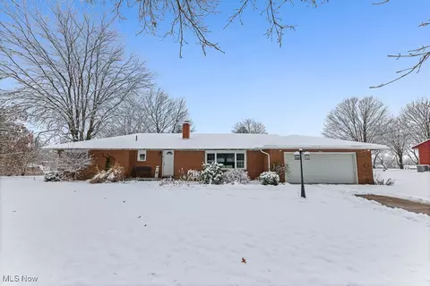 6290 15th St NE, East Canton, OH 44730