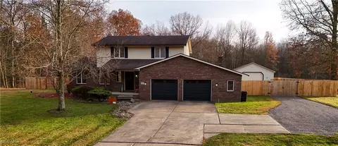 8359 Gibson Rd, Canfield, OH 44406