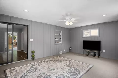 1298 Beech St, Willoughby, OH 44094 photo 30