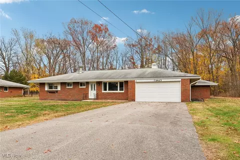 7143 Dogwood Ln, Mentor, OH 44060
