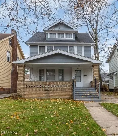 3396 Tullamore Rd, Cleveland Heights, OH 44118