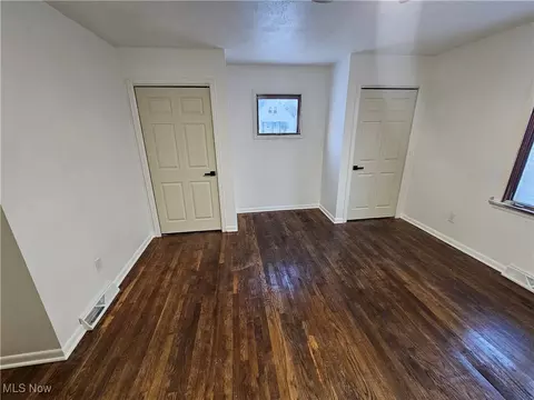 Bedroom - 334 16th St, Elyria, OH 44035 photo 1 of 4