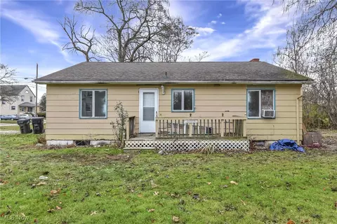 Other - 334 16th St, Elyria, OH 44035 photo 1 of 11