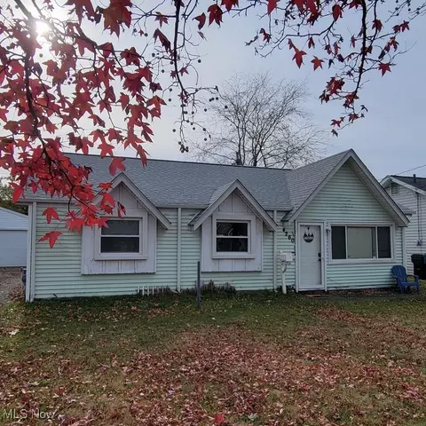 4260 Brockley Ave, Sheffield Lake, OH 44054