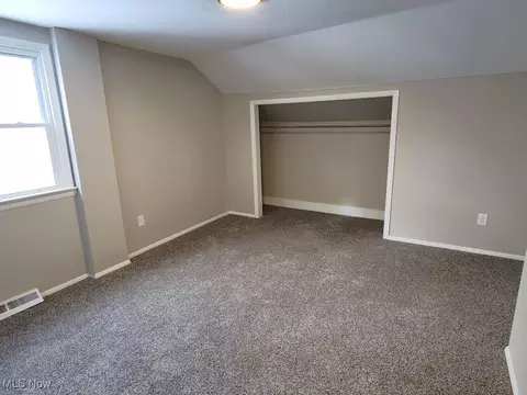 Bedroom - 4601 E Sprague Rd, Independence, OH 44131 photo 3 of 5