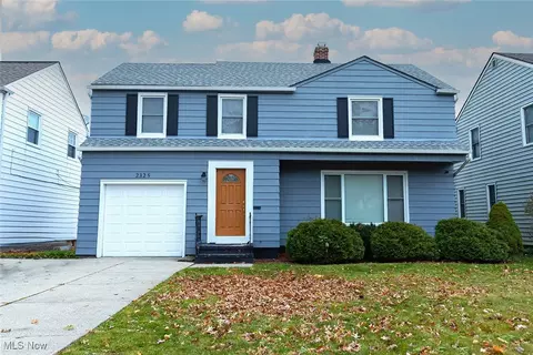 2325 S Green Rd, Beachwood, OH 44122