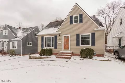 3511 Klusner Ave, Parma, OH 44134