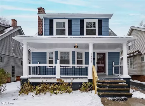 3816 Summit Park Ave, Cleveland Heights, OH 44121