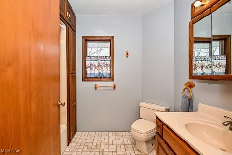 3064 Diamond St NE, Canton, OH 44721 photo 25