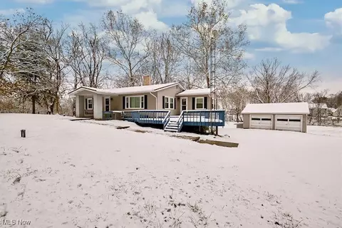 3064 Diamond St NE, Canton, OH 44721 photo 3