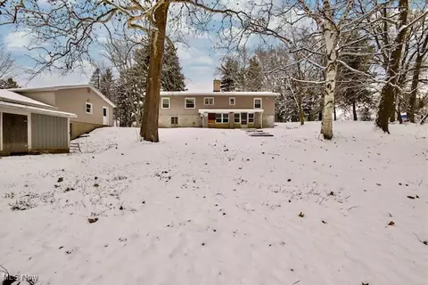 3064 Diamond St NE, Canton, OH 44721 photo 5