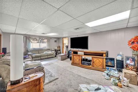 2208 Willowrow Ave NE, Canton, OH 44705 photo 15