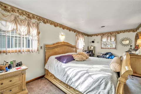 2208 Willowrow Ave NE, Canton, OH 44705 photo 19
