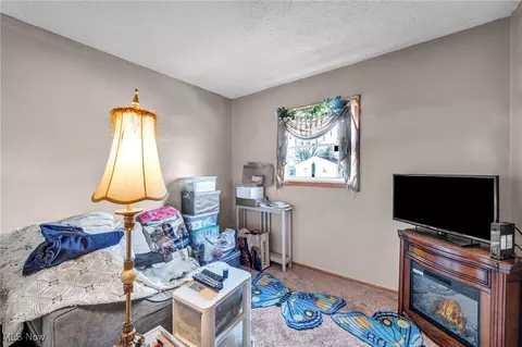 2208 Willowrow Ave NE, Canton, OH 44705 photo 22