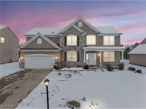 1191 W Chase Dr, Brunswick, OH 44212