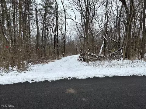 Crock Road, Zanesville, OH 43701