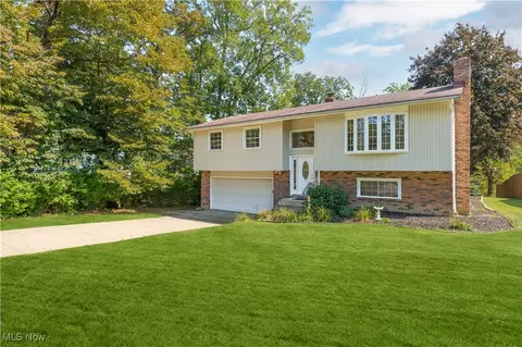 399 Judita Dr, Brunswick, OH 44212