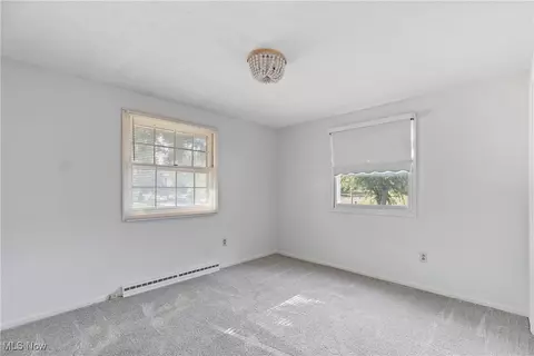 Bedroom - 515 Oneida Ave NW, Canton, OH 44708 photo 7 of 10