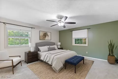 Bedroom - 515 Oneida Ave NW, Canton, OH 44708 photo 1 of 10