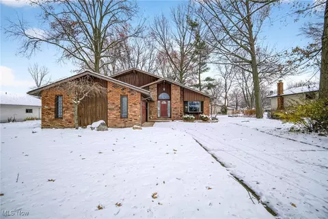 6379 Cary Rd, North Ridgeville, OH 44039