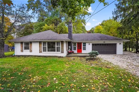 138 N Alling Rd, Tallmadge, OH 44278