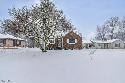 37745 French Creek Rd, Avon, OH 44011