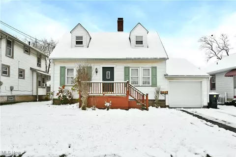 1167 Hazelwood Ave SE, Warren, OH 44484