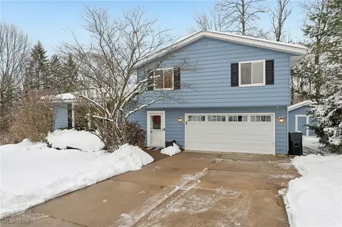 5885 N N Oval, Solon, OH 44139