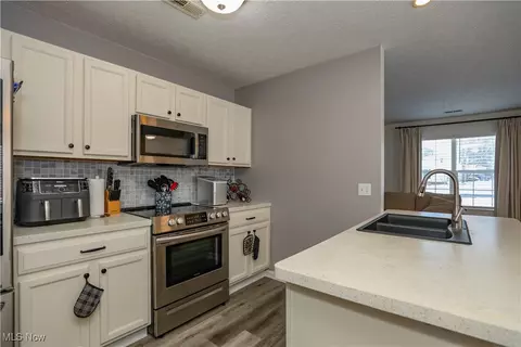 Kitchen - 9102 Store Dr, Windham, OH 44288 photo 1 of 4