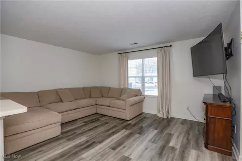 Living - 9102 Store Dr, Windham, OH 44288 photo 1 of 1