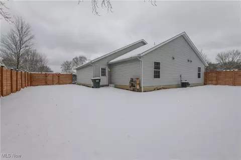 Exterior - 9102 Store Dr, Windham, OH 44288 photo 7 of 8