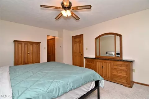 Bedroom - 3302 S Ridge Rd E, Ashtabula, OH 44004 photo 2 of 4