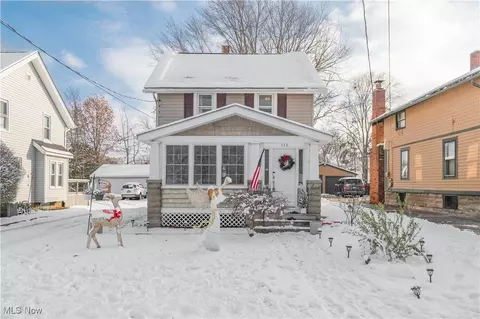 133 Forest St, Amherst, OH 44001