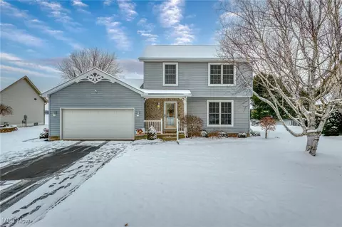 1124 Orchard Bend Dr, Salem, OH 44460