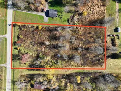 880 Chappell Rd, Jefferson, OH 44047