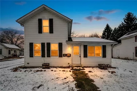 163 Williams St, New London, OH 44851