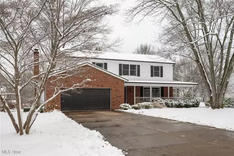 892 Clearwood Rd, Copley, OH 44321