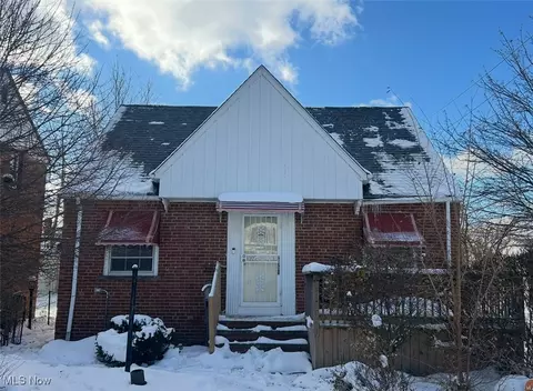 21202 Hillgrove Ave, Maple Heights, OH 44137