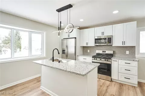 Kitchen - 30705 Grant St, Wickliffe, OH 44092 photo 1 of 4