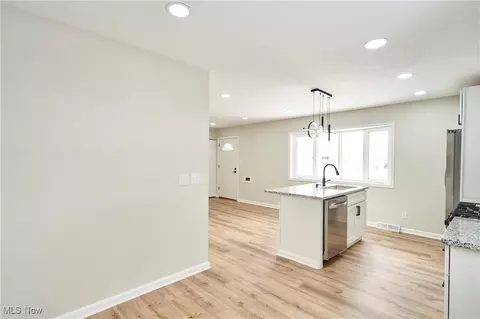 Entry Way - 30705 Grant St, Wickliffe, OH 44092 photo 2 of 2