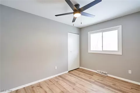 Bedroom - 30705 Grant St, Wickliffe, OH 44092 photo 5 of 6