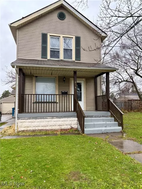 816 Fenton St, Niles, OH 44446