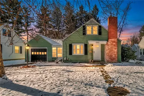 2014 Fisher Dr, Wooster, OH 44691