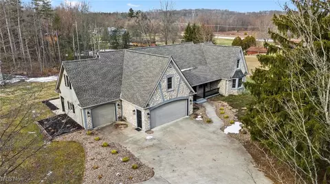 4456 Ridge Rd, Wadsworth, OH 44281
